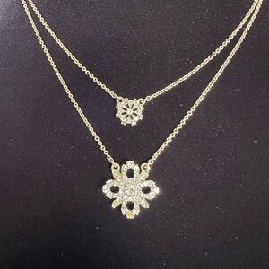 Marchesa 16"+3" extender multi layer necklace